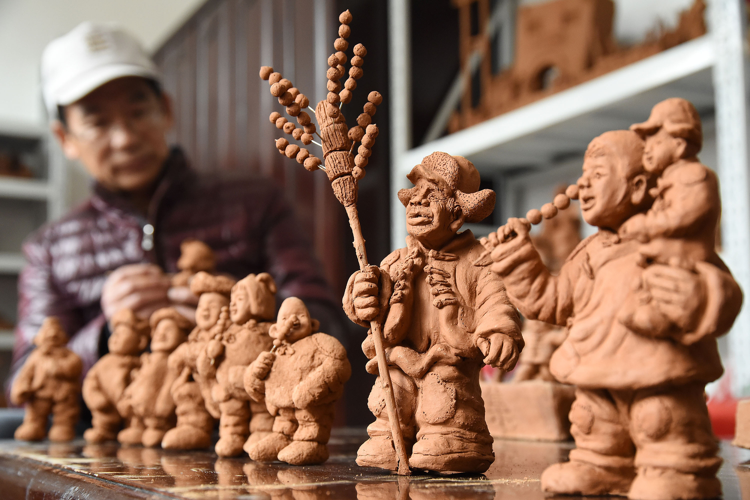 河北邯鄲:農民藝人的泥人夢 29年創作3000件作品